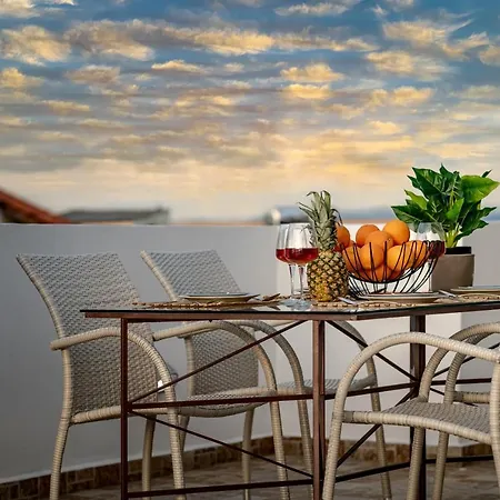 Apartment Marayas Modern Loft! Zakynthos Town